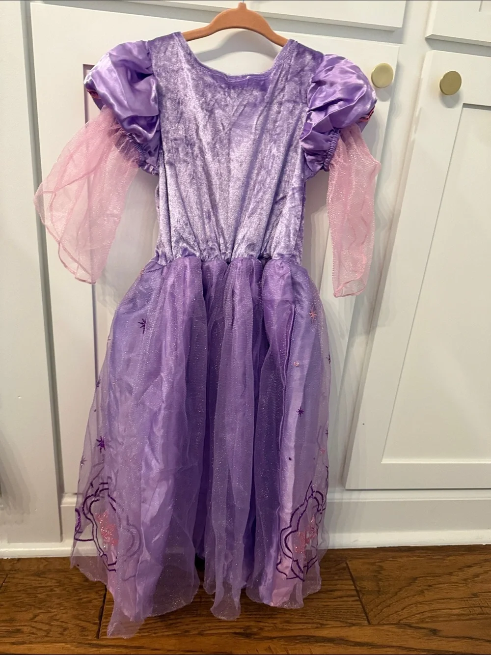 Purple Rapunzel Princess Kids Costume Dress with Pink Accents size 3-4 years
